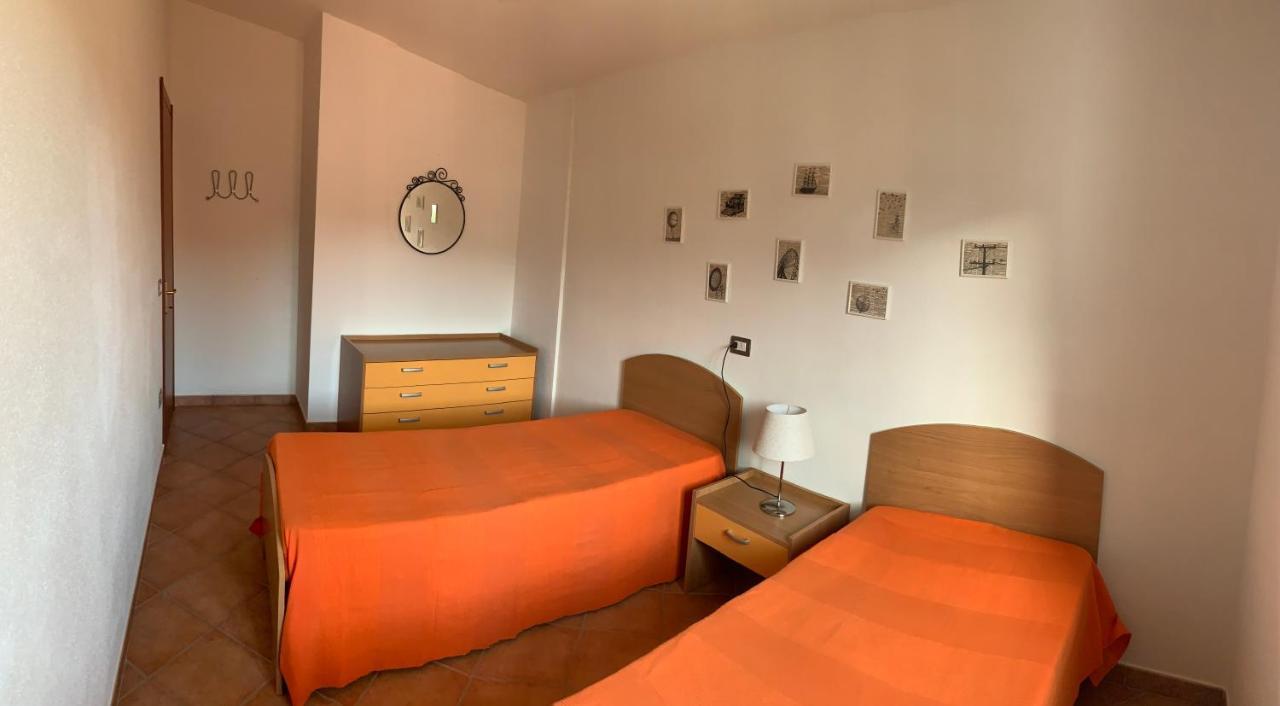 Stella Del Mar - No. 10 Apartment Dorgali Luaran gambar