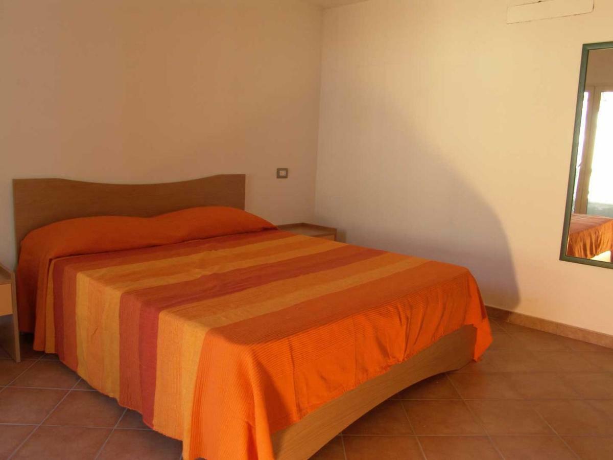 Stella Del Mar - No. 10 Apartment Dorgali Luaran gambar