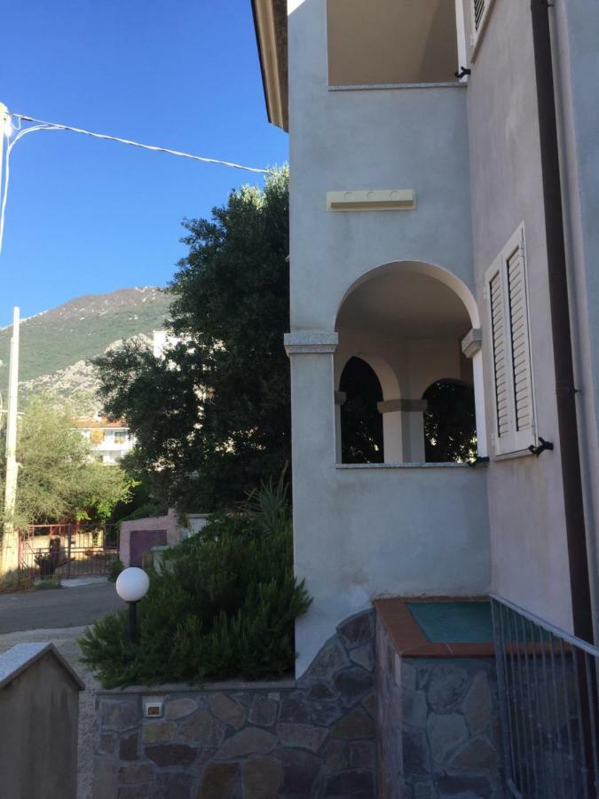 Stella Del Mar - No. 10 Apartment Dorgali Luaran gambar