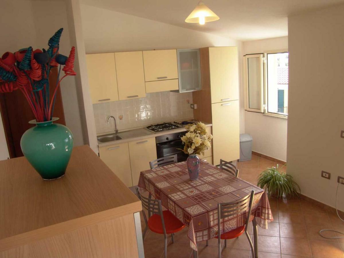 Stella Del Mar - No. 10 Apartment Dorgali Luaran gambar