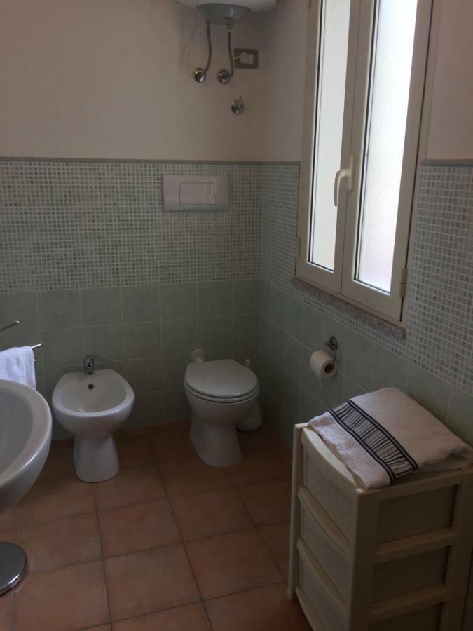 Stella Del Mar - No. 10 Apartment Dorgali Luaran gambar